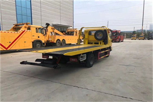 利通非事故拖车